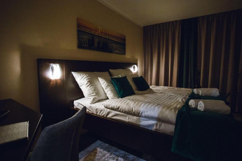 Hotel Crystal كَشّا المظهر الخارجي الصورة