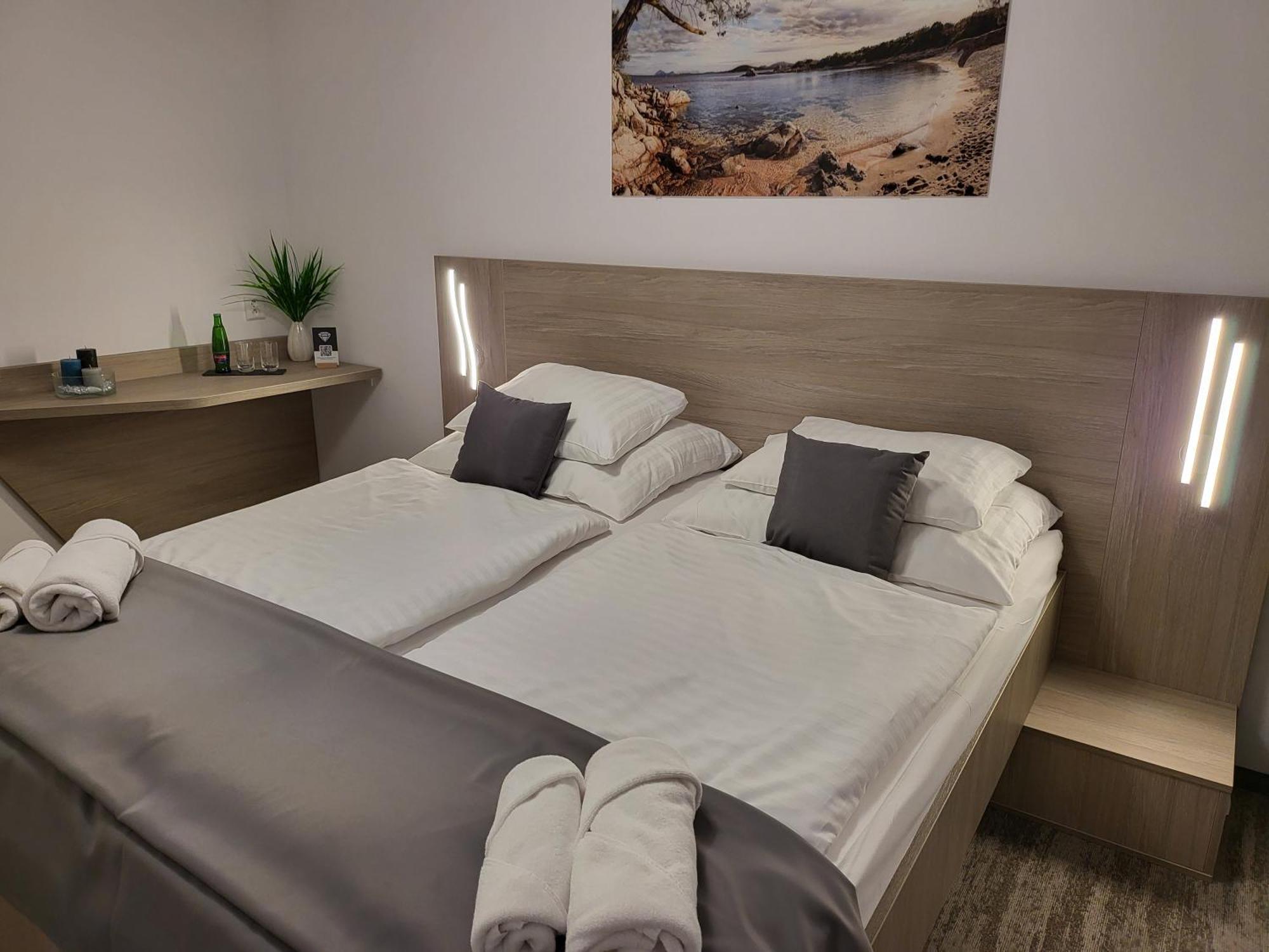 Hotel Crystal كَشّا المظهر الخارجي الصورة